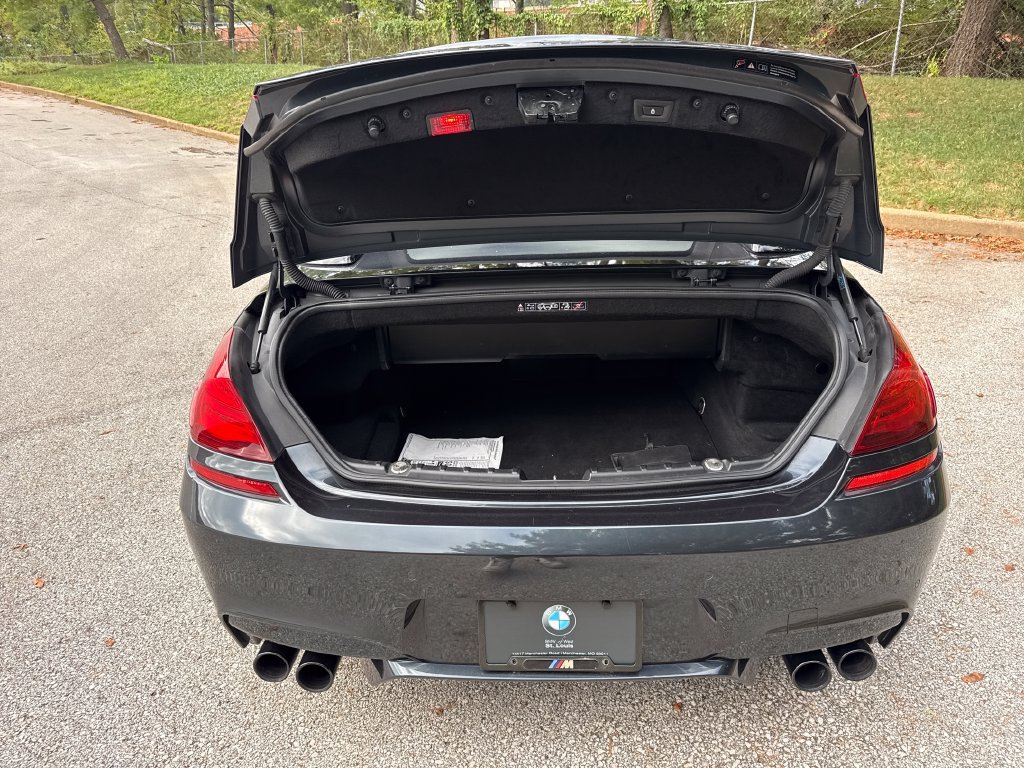 Used 2014 BMW M6 Convertible RWD image 23