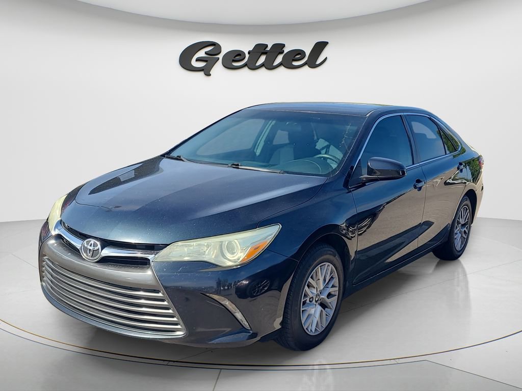 Used 2016 Toyota Camry LE