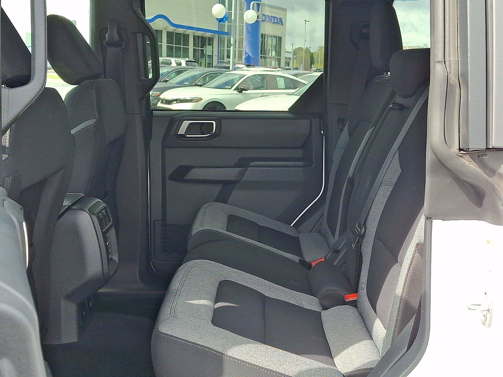 Used 2025 Ford Bronco Big Bend AWD/4WD image 10