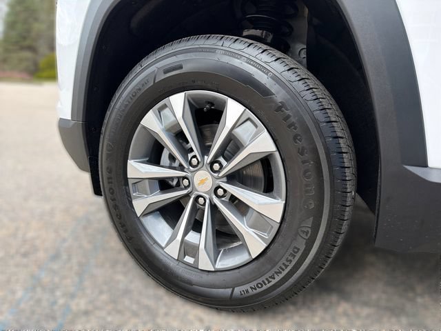 New 2026 Chevrolet Equinox LT w/ Safety and Technology Package FWD image 24