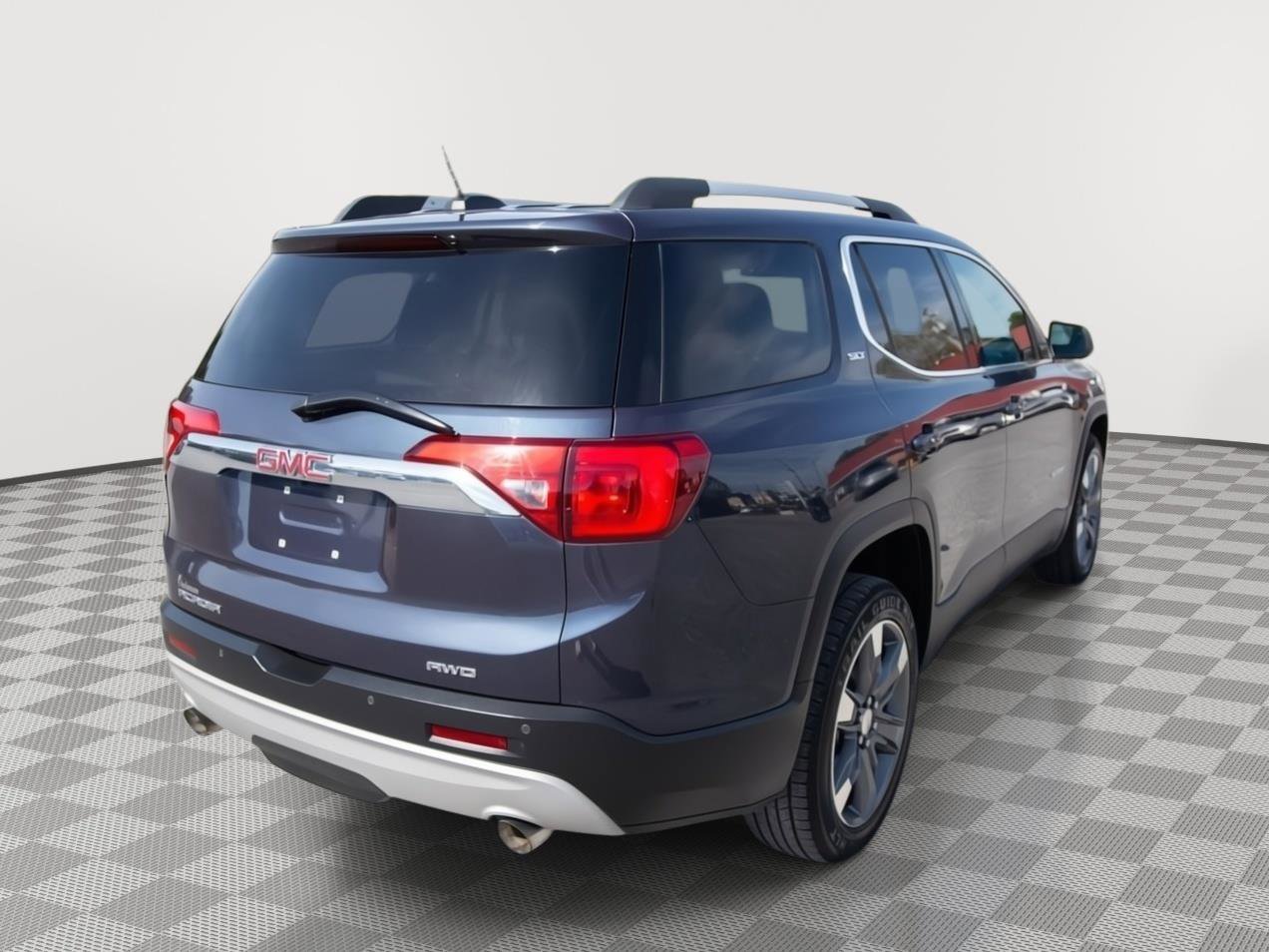 Used 2018 GMC Acadia SLT AWD/4WD image 5