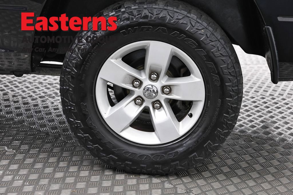 Used 2018 RAM 1500 Express image 33