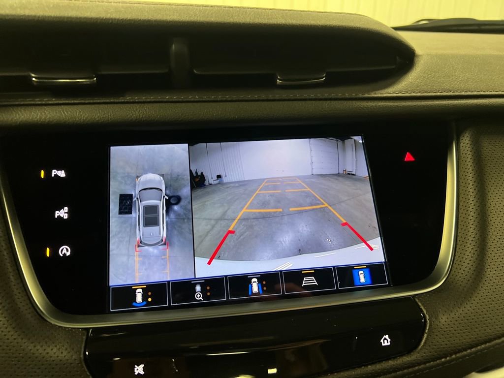 Certified 2026 Cadillac XT5 Premium Luxury w/ LPO, Floor Liner Package image 24