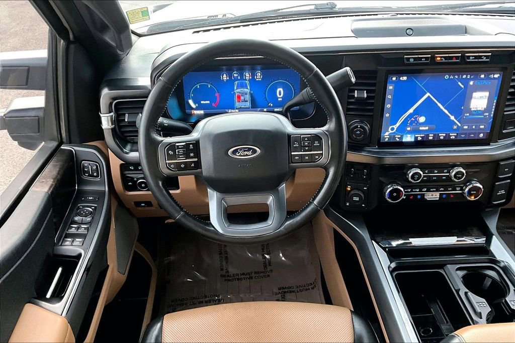 Used 2023 Ford F250 Lariat w/ Tow Technology Package image 5
