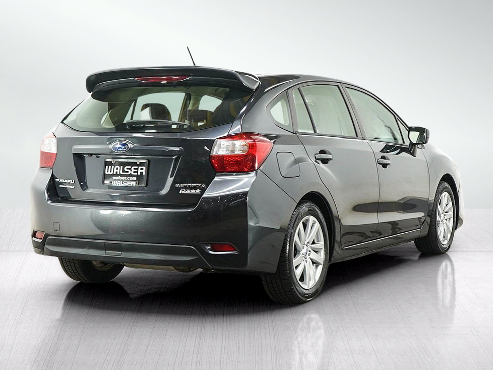 Used 2016 Subaru Impreza 2.0i Premium AWD/4WD image 5