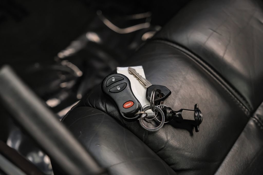 Used 2001 Chrysler Prowler RWD image 43