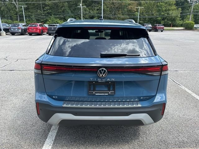 New 2025 Volkswagen Tiguan SE image 6