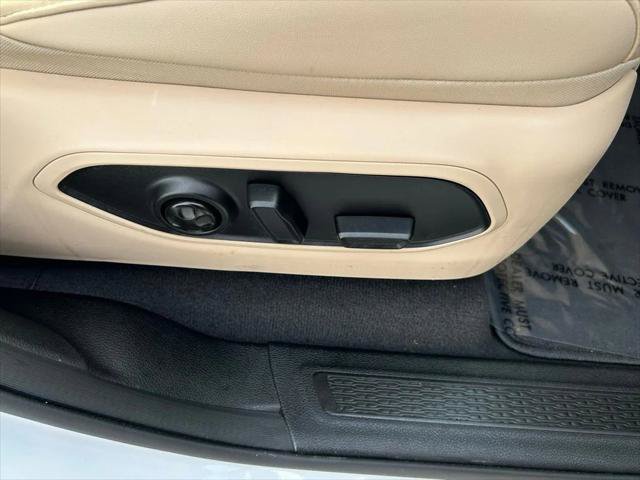 Certified 2022 Jeep Grand Cherokee L Limited RWD image 31