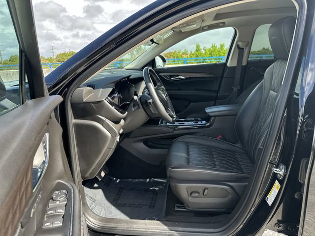 Used 2023 Buick Envision Avenir image 22
