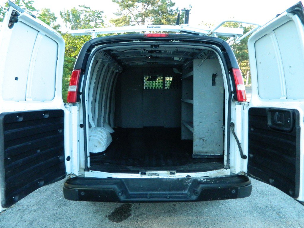 Used 2020 Chevrolet Express 2500 w/ Safety Package RWD image 10