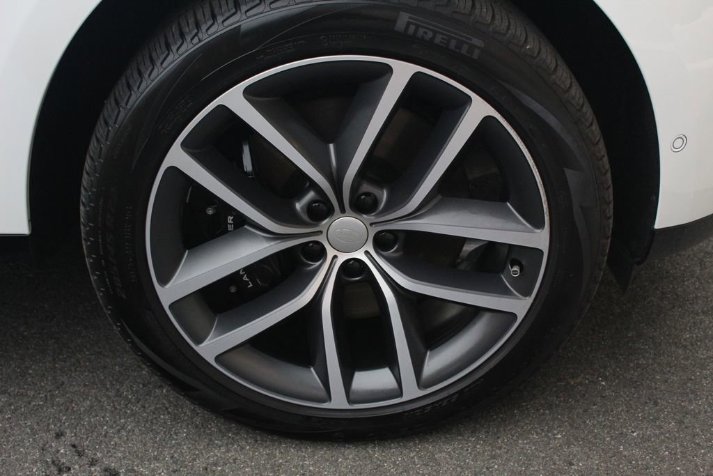 Used 2024 Land Rover Range Rover Autobiography AWD/4WD image 9