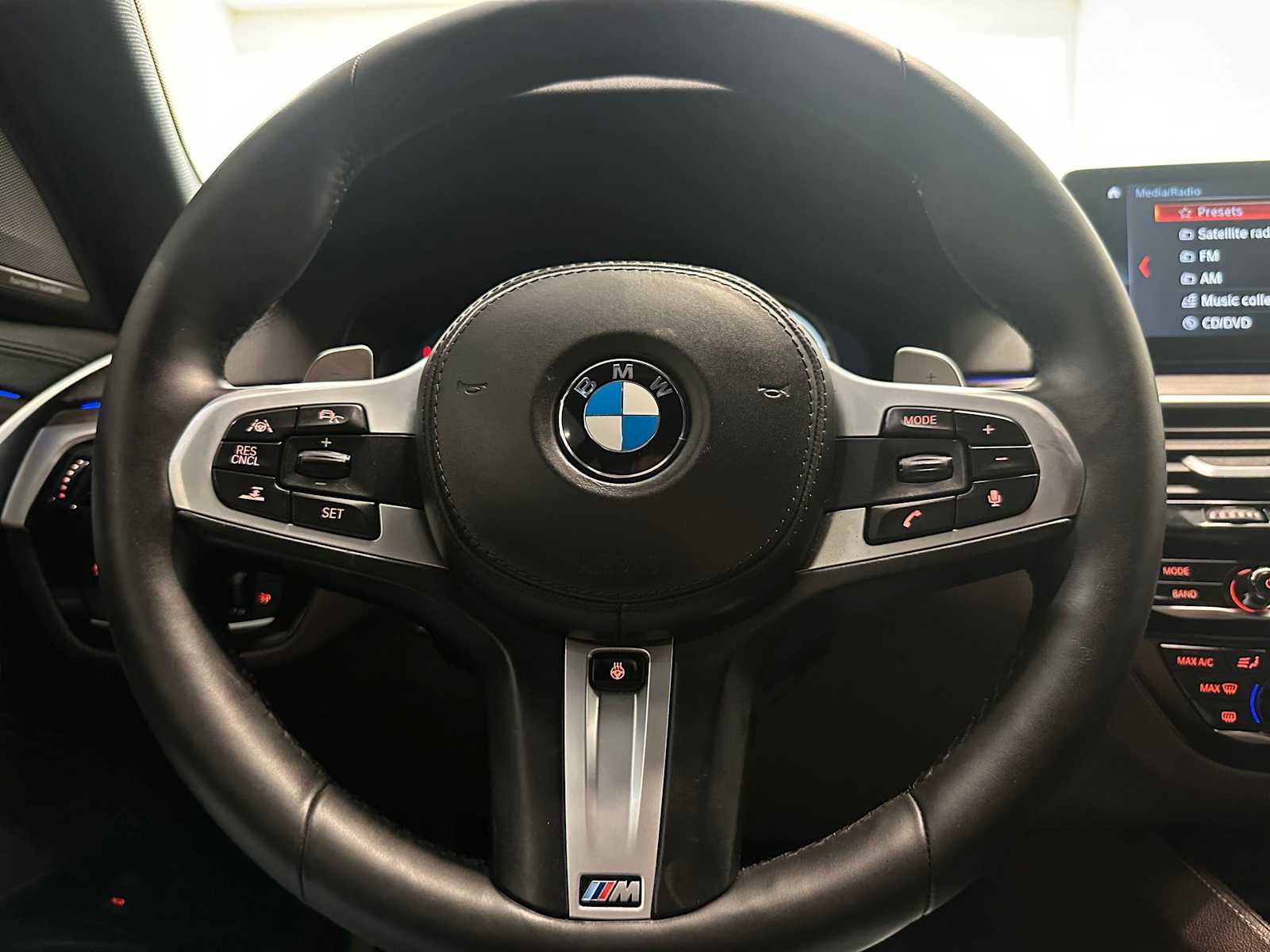 Used 2017 BMW 540i xDrive AWD/4WD image 11