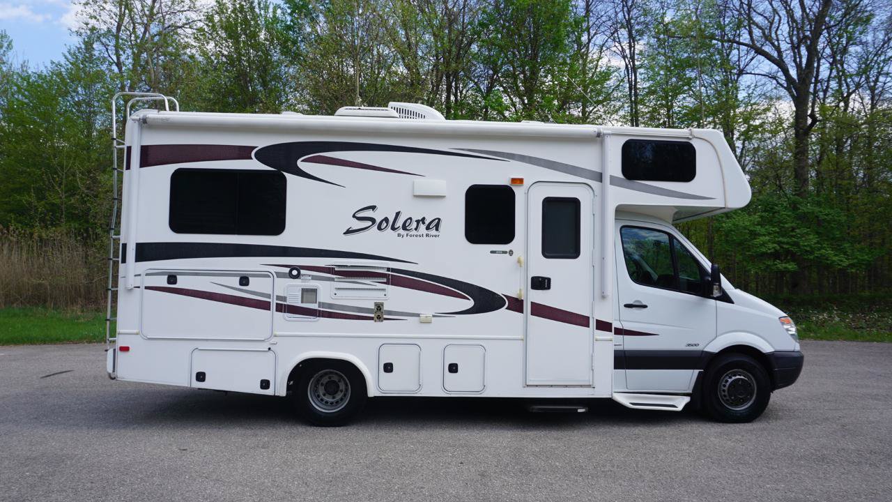 Used 2012 Mercedes-Benz Sprinter 3500 image 6