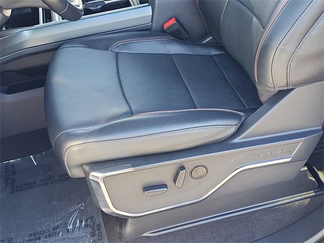 Used 2023 Ford F250 Lariat w/ Lariat Ultimate Package image 23