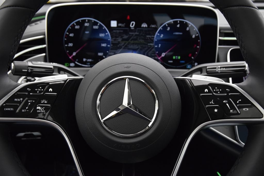 Used 2026 Mercedes-Benz E 350 4MATIC Sedan image 23