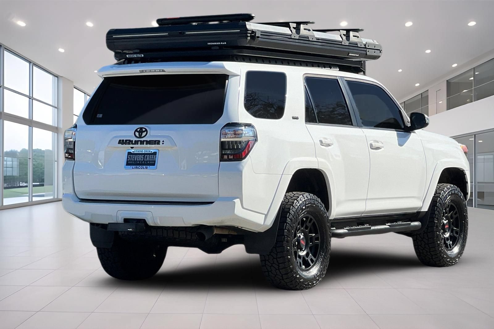 Used 2023 Toyota 4Runner SR5 Premium w/ Moonroof Package AWD/4WD image 4