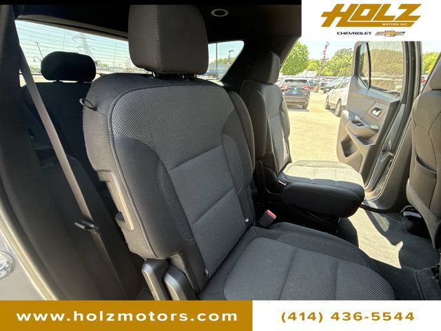 Certified 2023 Chevrolet Traverse LT w/ Rear Camera Mirror Package AWD/4WD image 25