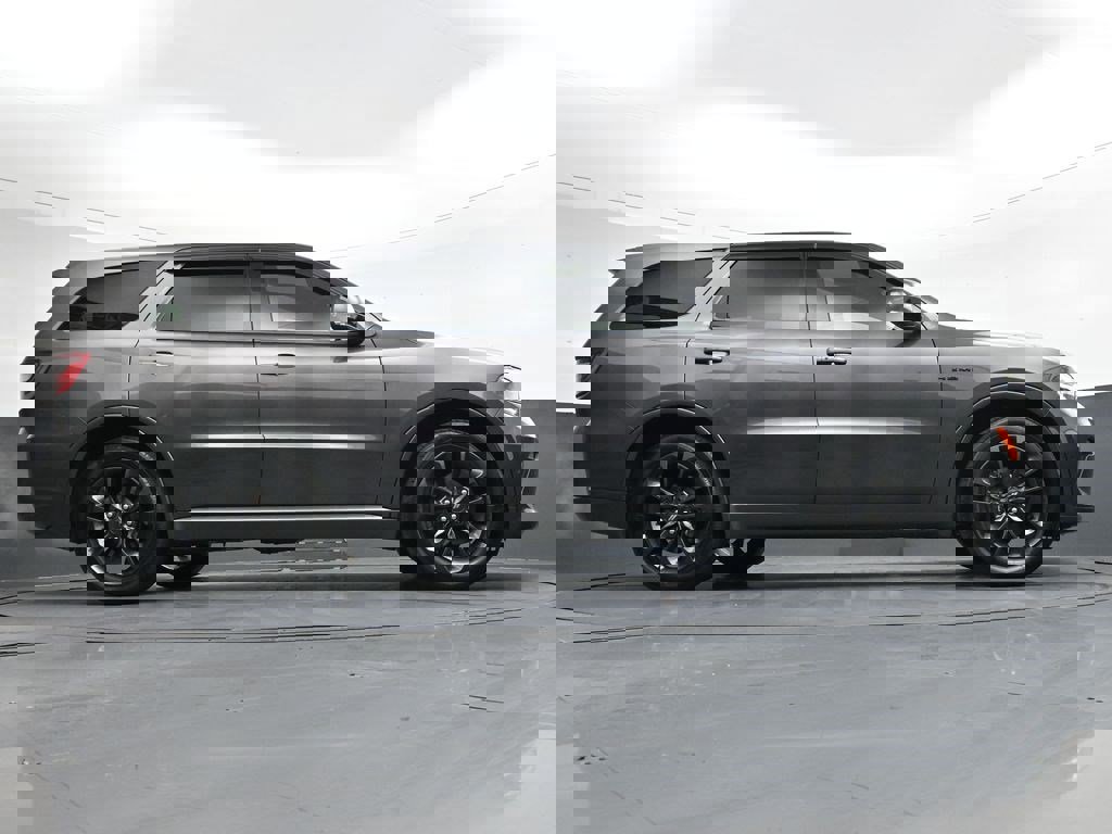 Used 2021 Dodge Durango R/T w/ Blacktop Package image 35