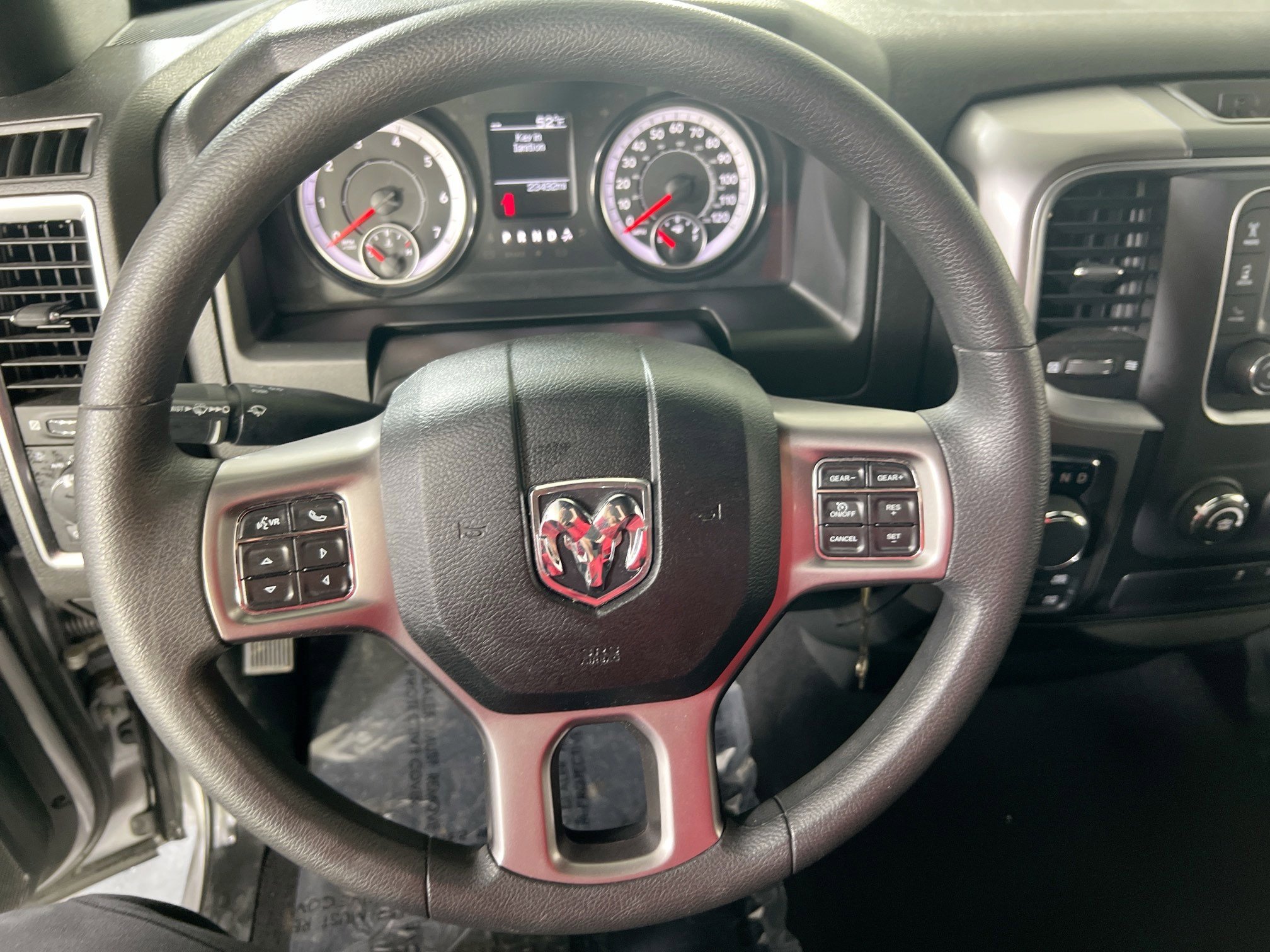 Used 2022 RAM 1500 Classic Warlock image 10