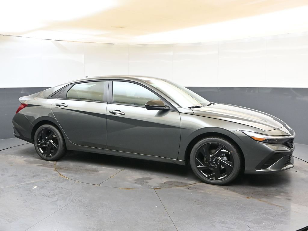 New 2026 Hyundai Elantra Sport w/ Cargo Package FWD image 7