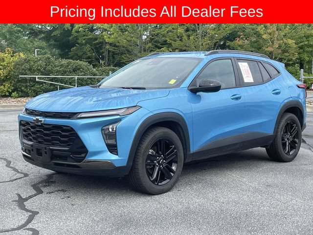 Used 2025 Chevrolet Trax ACTIV w/ Driver Confidence Package