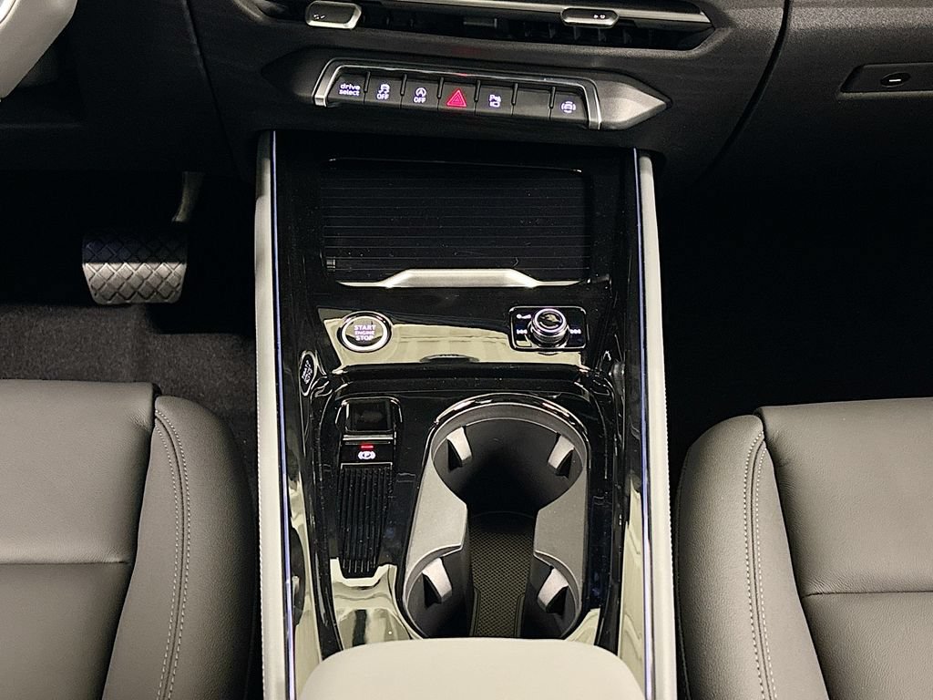 New 2026 Audi Q3 quattro 2.0T AWD/4WD image 13