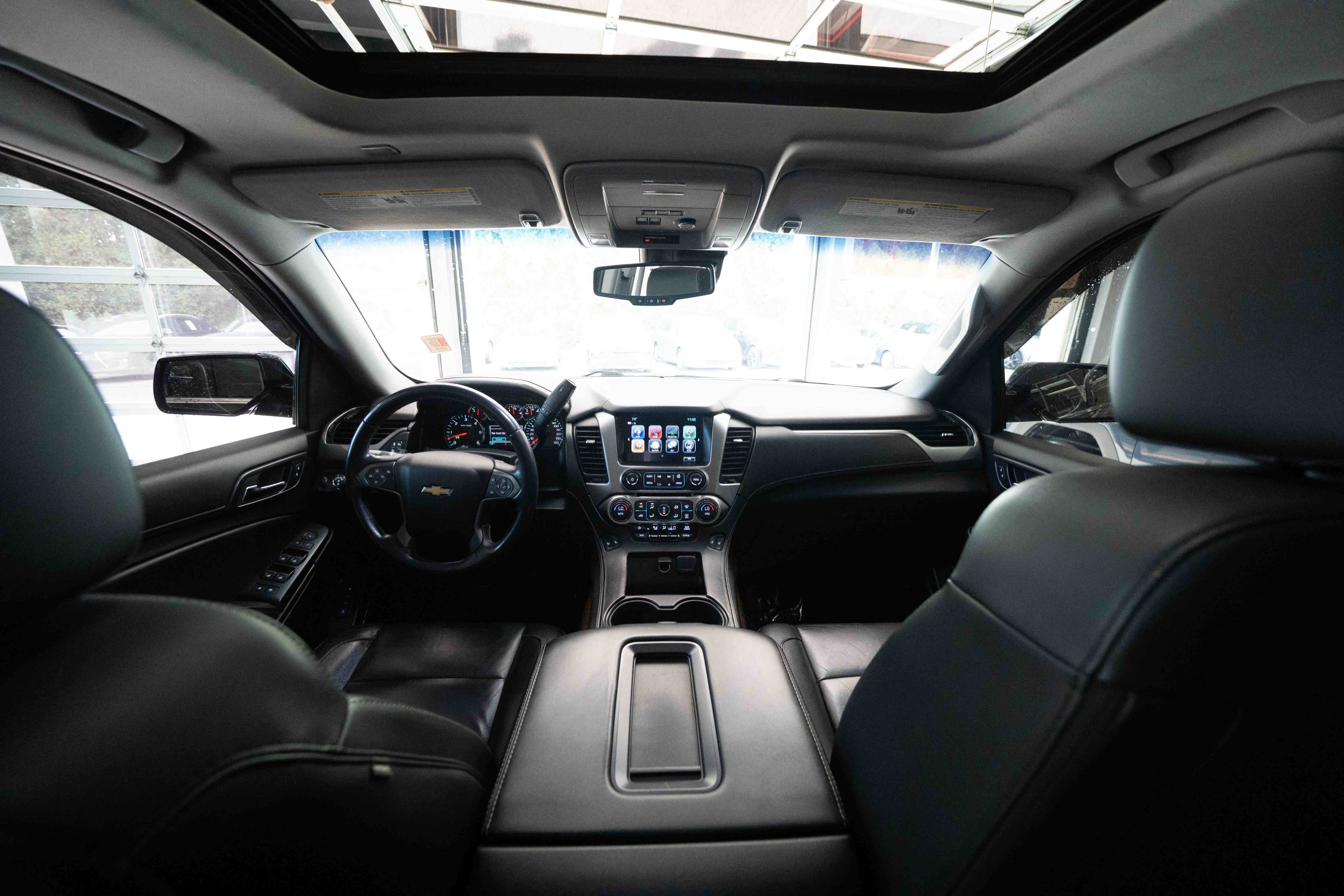 Used 2018 Chevrolet Tahoe LT w/ Z71 Midnight Edition AWD/4WD image 19