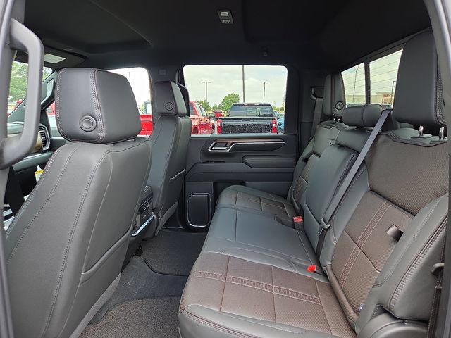 New 2026 Chevrolet Silverado 2500 High Country w/ Midnight Edition AWD/4WD image 8