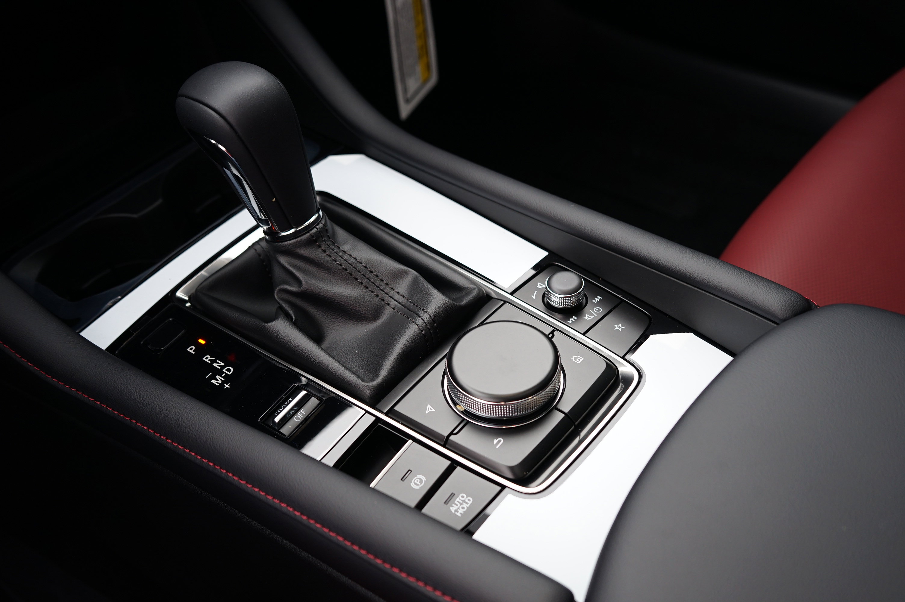 New 2026 MAZDA MAZDA3 Carbon w/ Appearance Package image 21