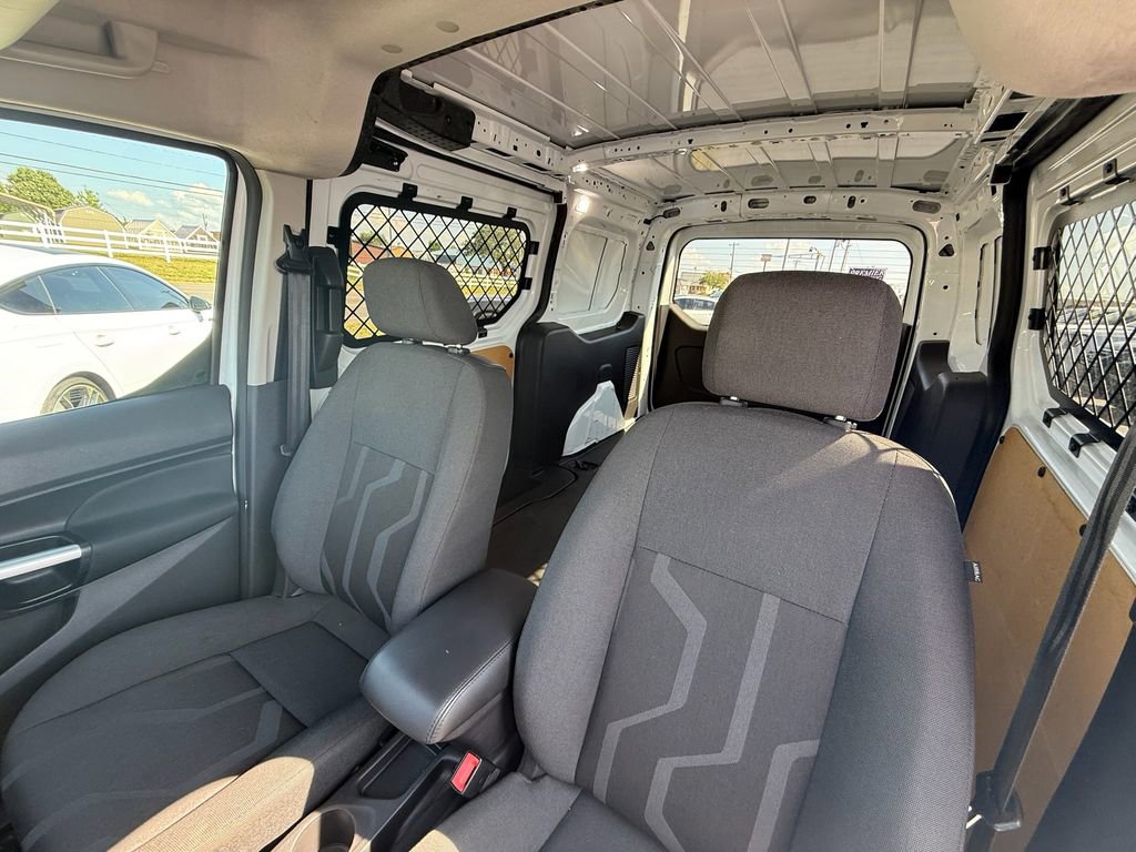 Used 2018 Ford Transit Connect XLT FWD image 13