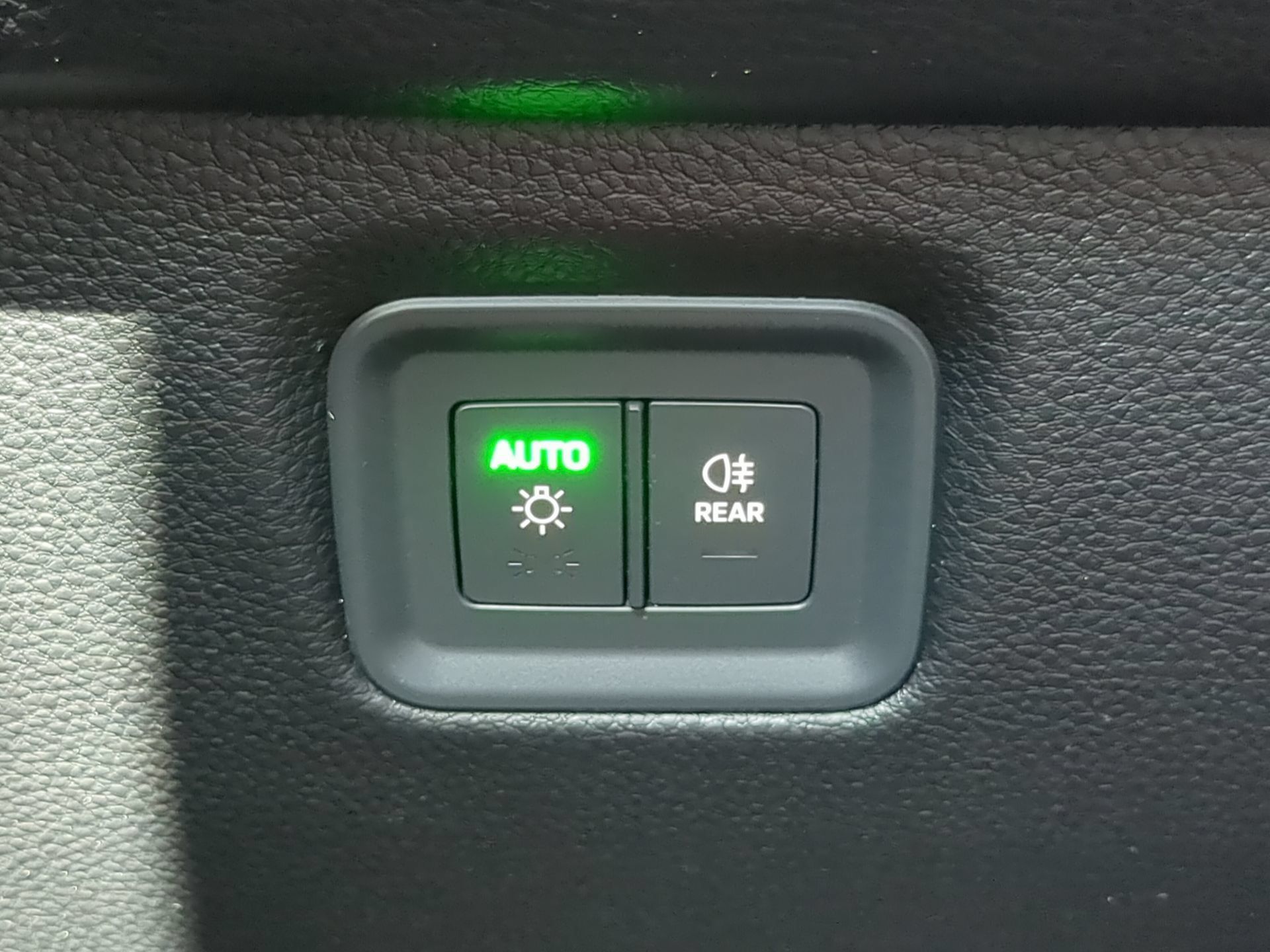 Used 2024 Porsche Cayenne S AWD/4WD image 65
