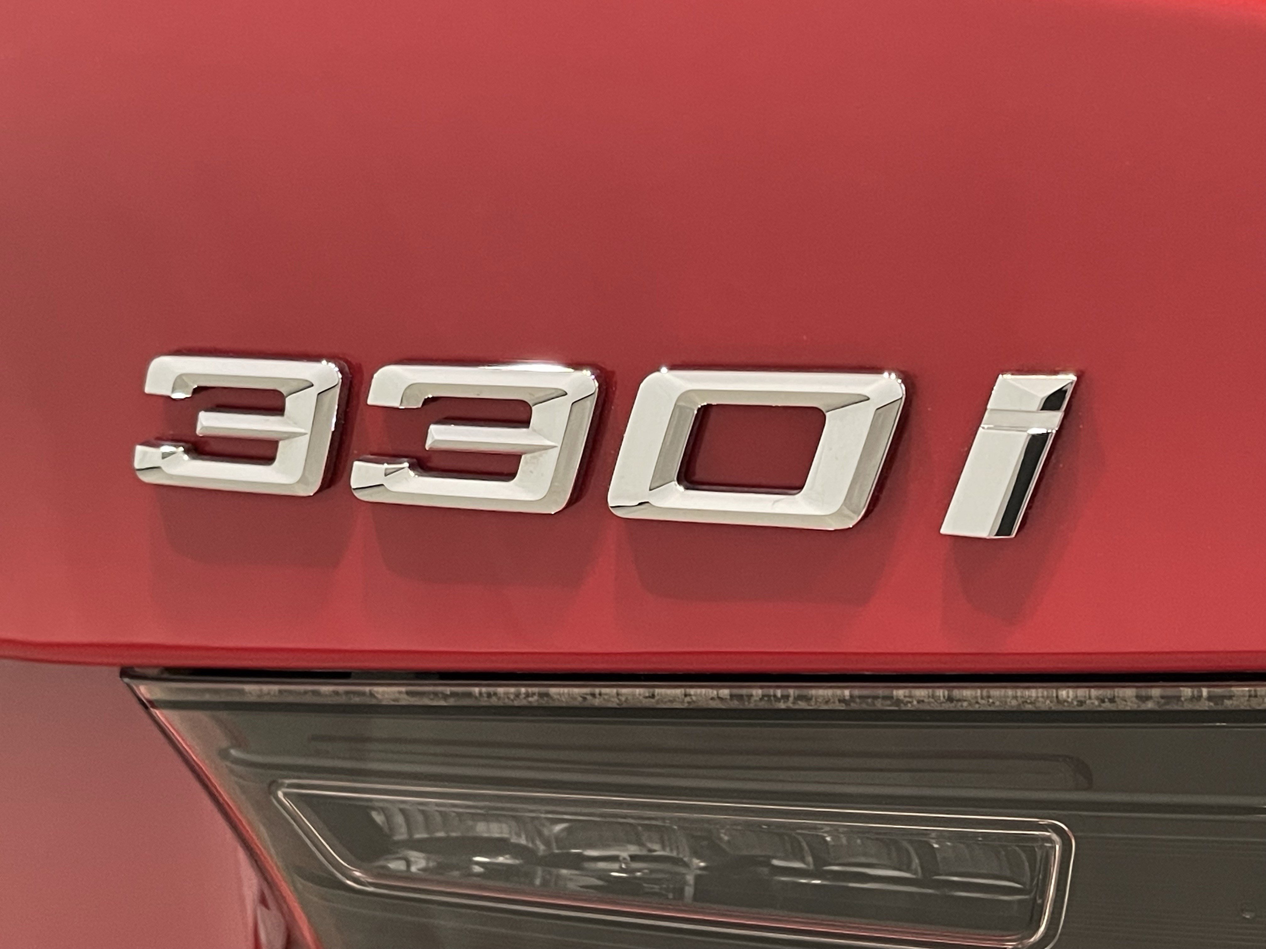 Certified 2022 BMW 330i xDrive Sedan w/ Premium Package 2 image 24