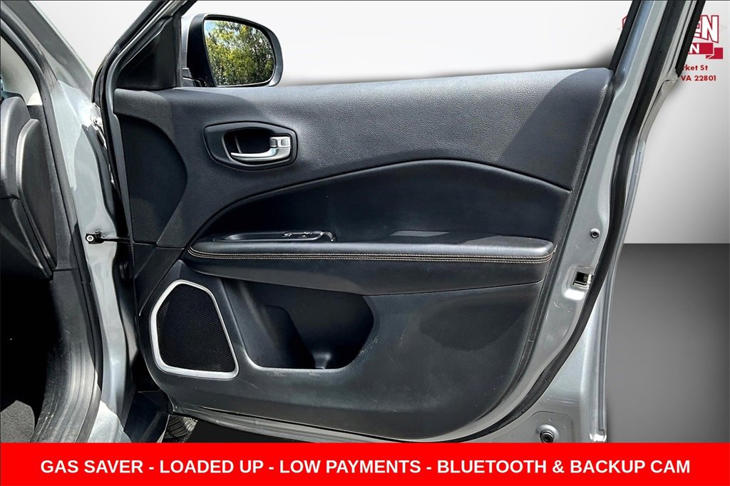 Used 2021 Jeep Compass Limited image 25