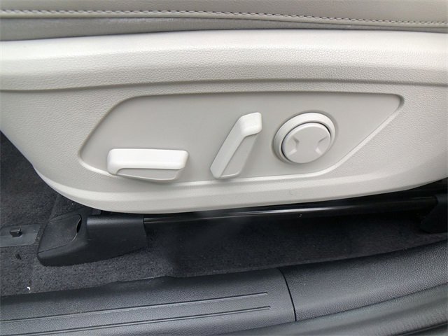 New 2025 Kia Sorento S w/ Panoramic Sunroof Package image 12