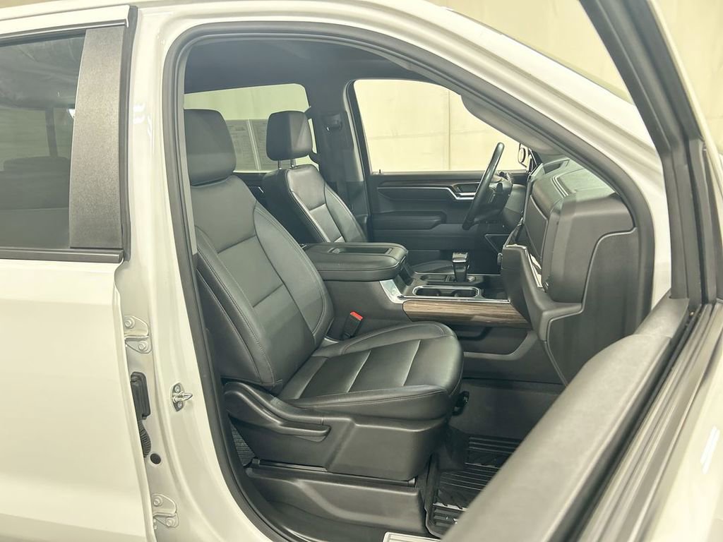 Used 2022 Chevrolet Silverado 1500 LT Trail Boss w/ LT Trail Boss Premium Package image 22