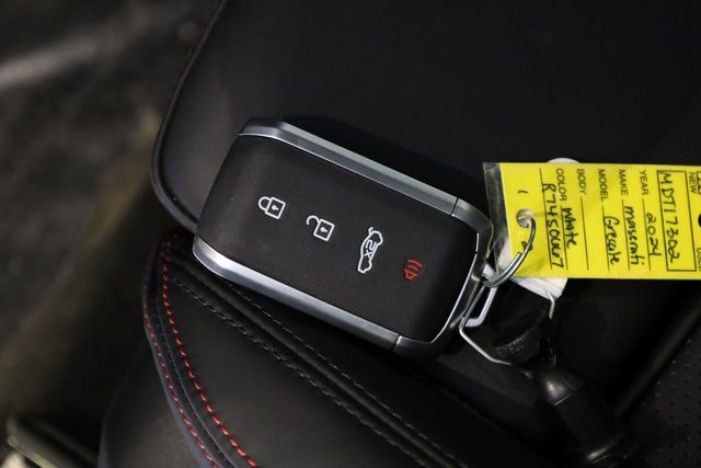 New 2024 Maserati Grecale Modena image 25