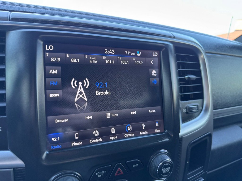 Used 2018 RAM 2500 Limited image 36