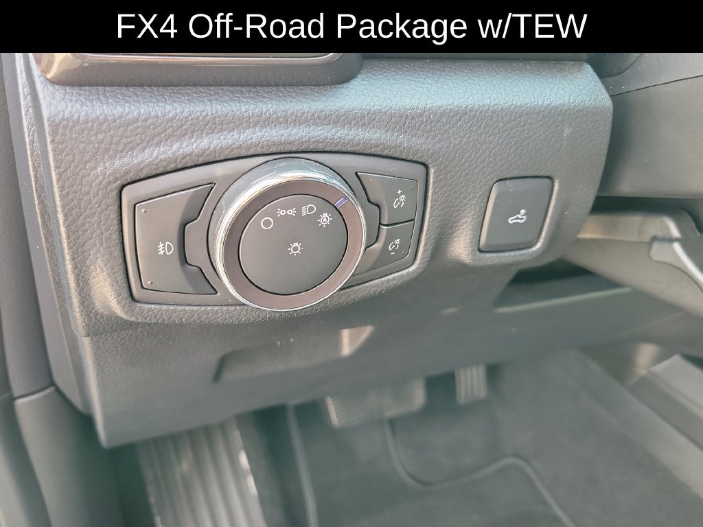 Used 2019 Ford Ranger Lariat w/ Black Appearance Package AWD/4WD image 14