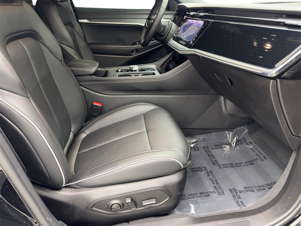 Used 2025 Jeep Wagoneer S Limited image 46