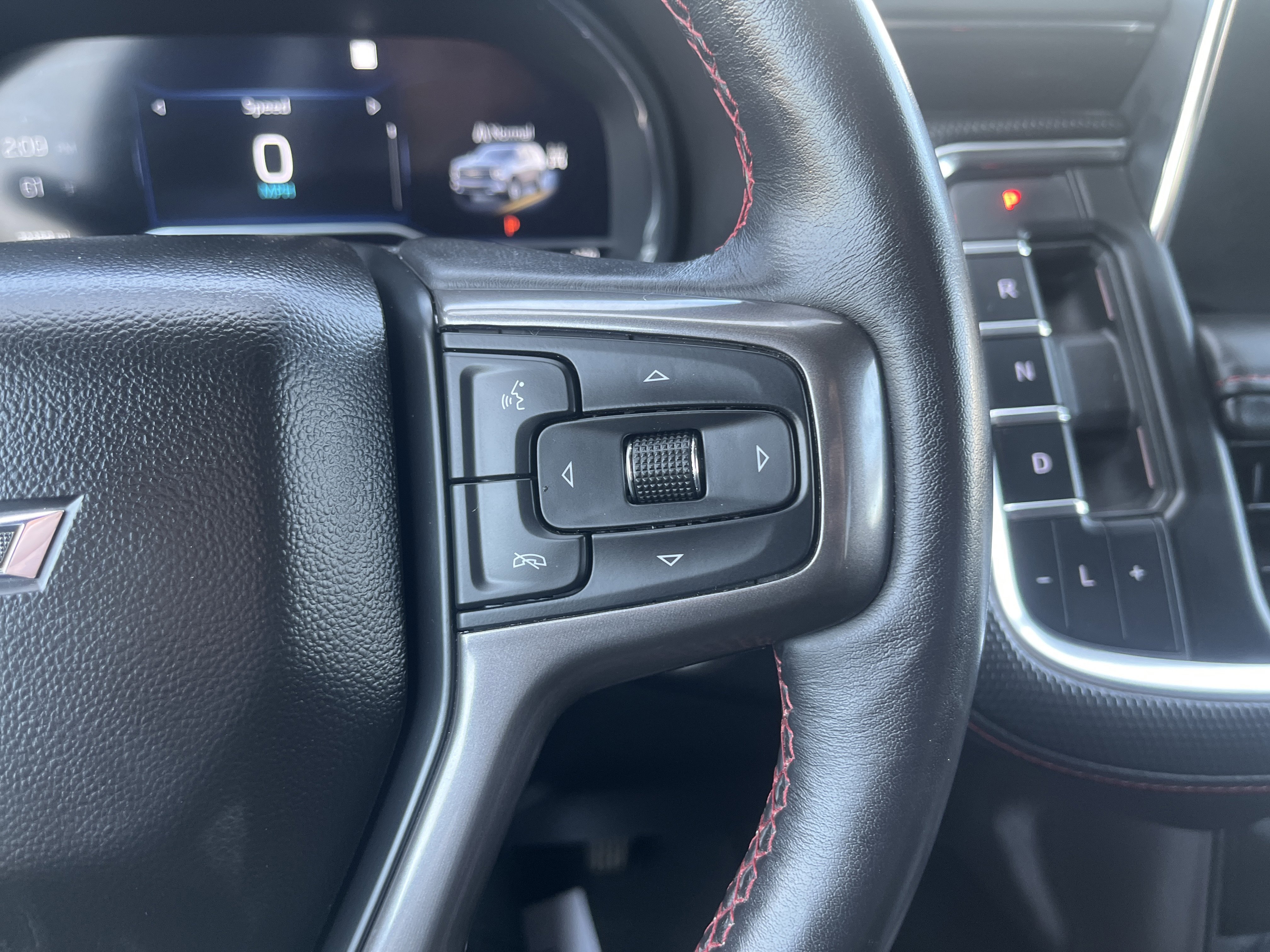 Used 2022 Chevrolet Tahoe RST w/ Luxury Package image 27