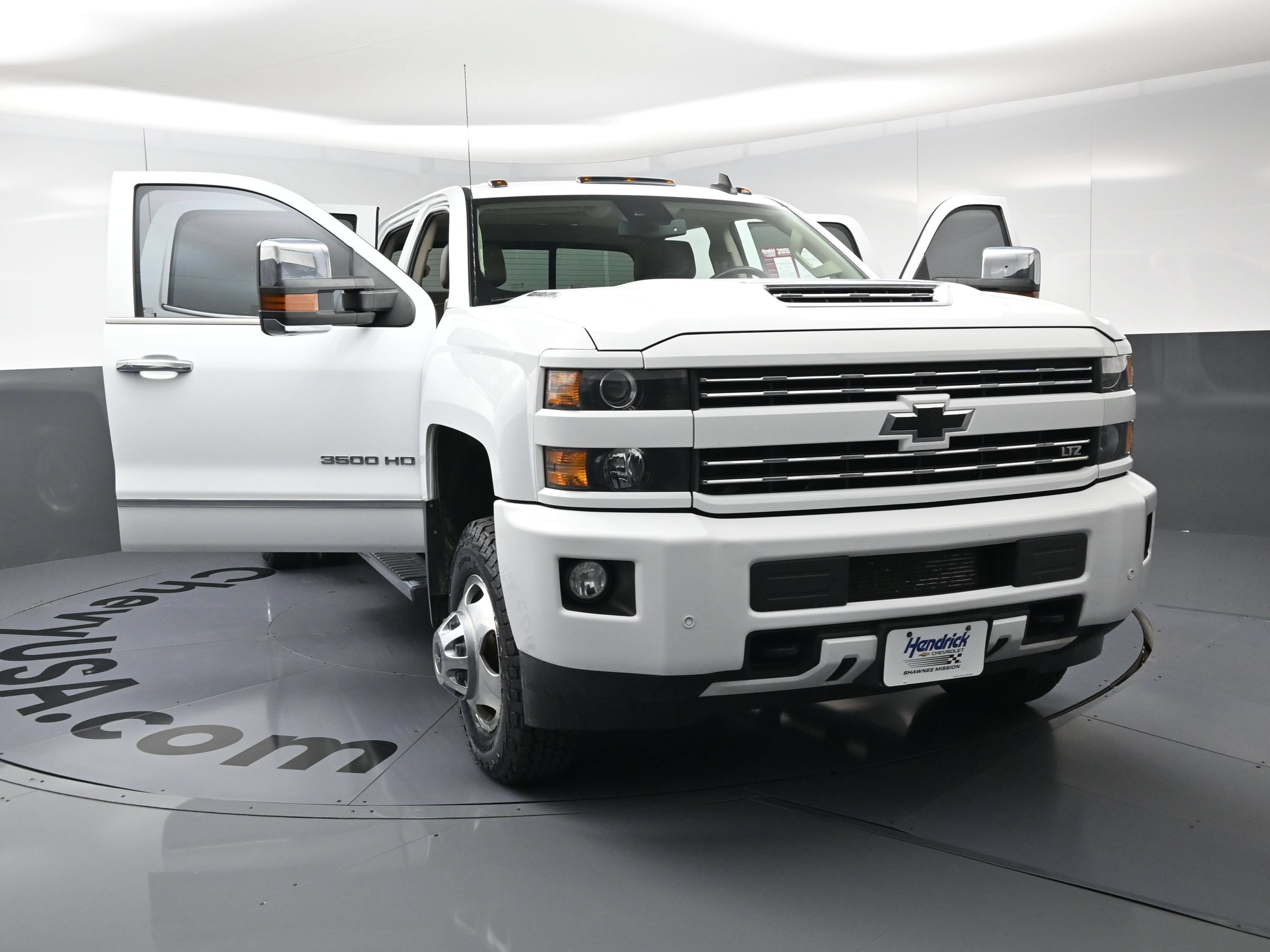 Used 2018 Chevrolet Silverado 3500 LTZ w/ Duramax Plus Package AWD/4WD image 25