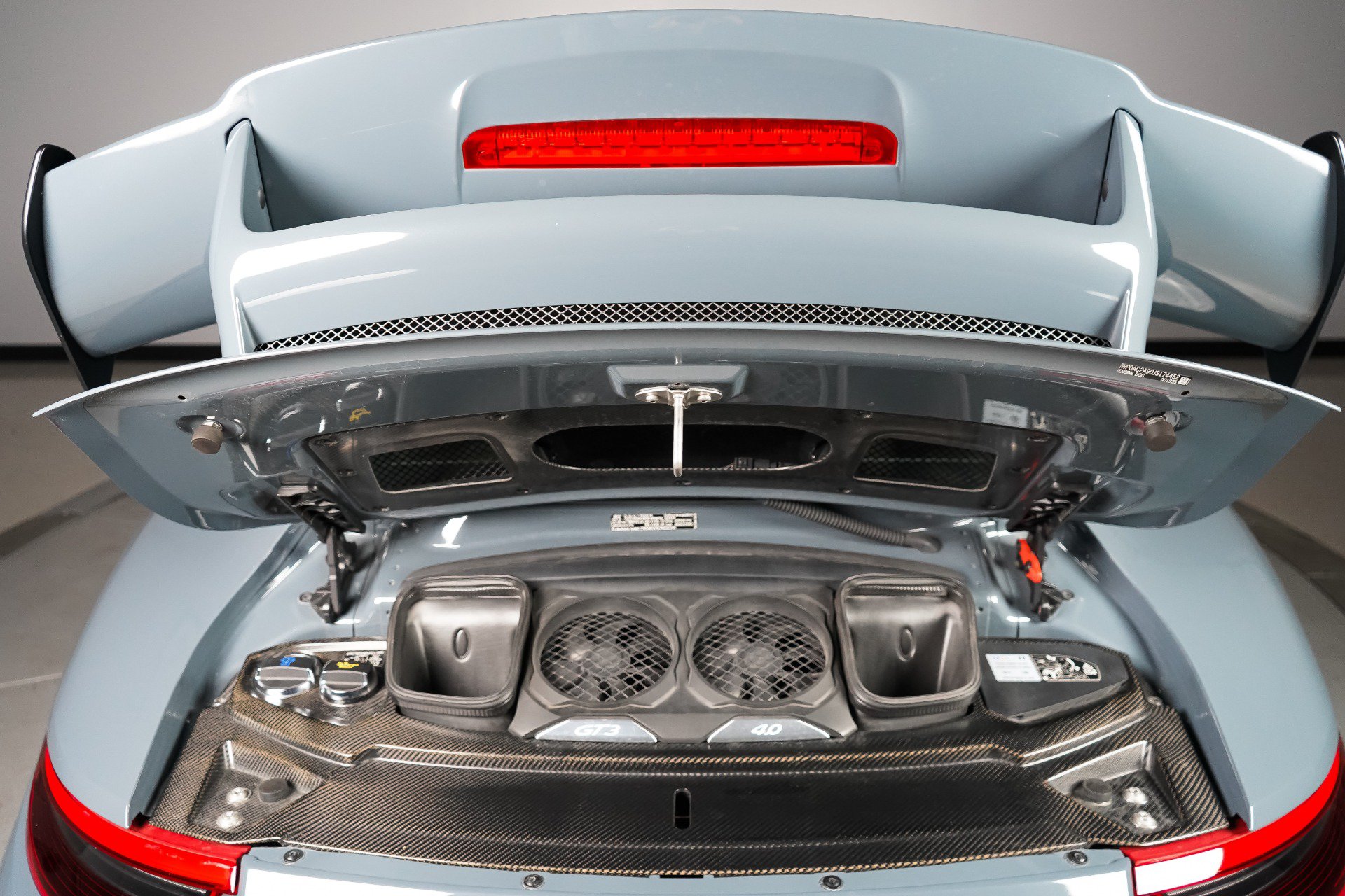 Used 2018 Porsche 911 GT3 RWD image 33