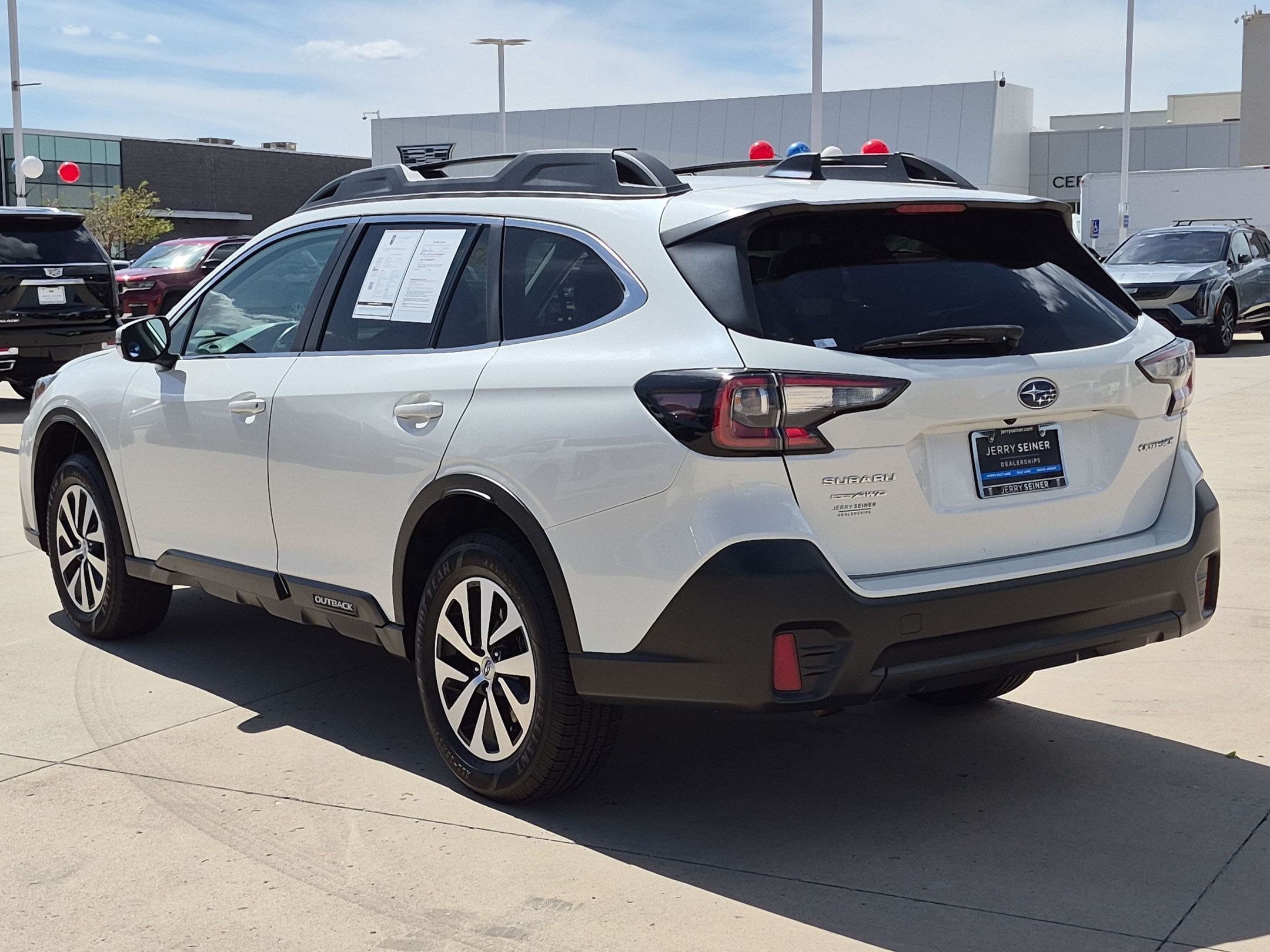 Used 2021 Subaru Outback Premium AWD/4WD image 3