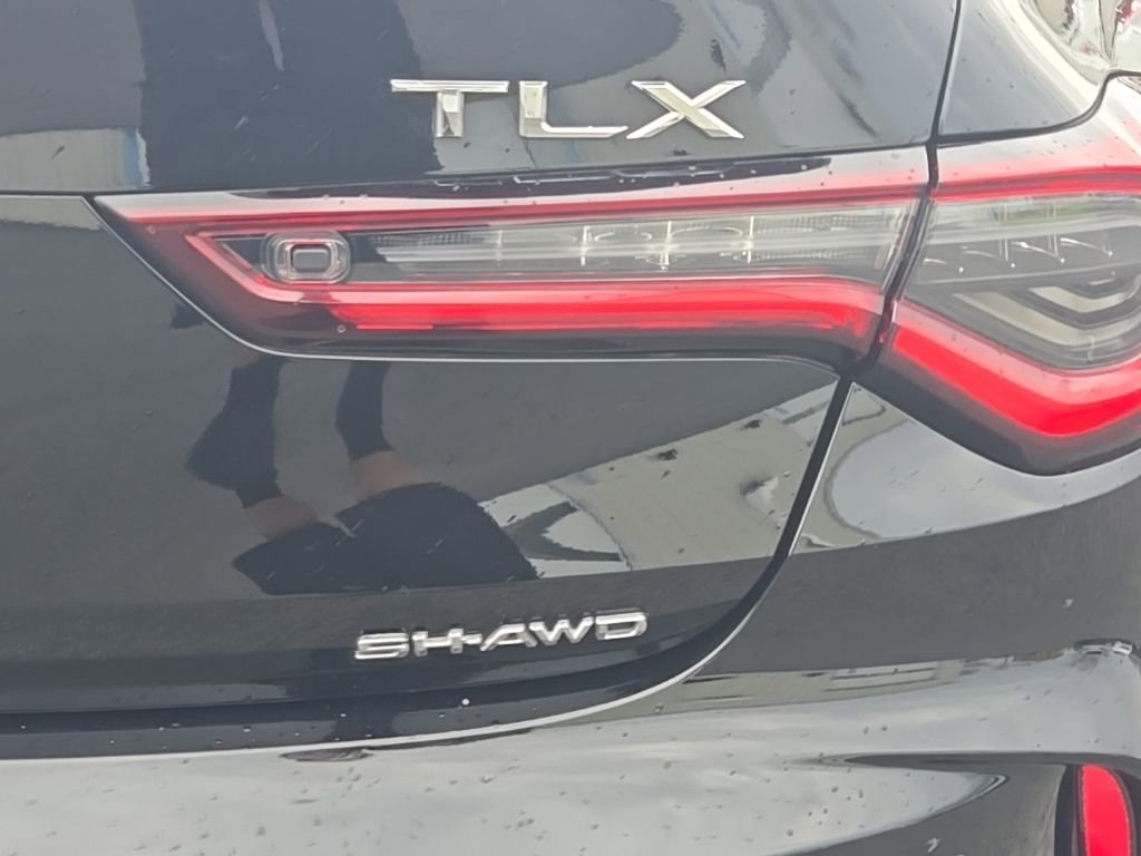 Used 2025 Acura TLX SH-AWD w/ A-SPEC Pkg image 8