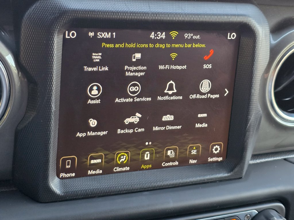 Used 2022 Jeep Wrangler Unlimited Sahara AWD/4WD image 38