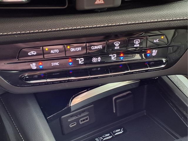 Certified 2023 Buick Envision Avenir image 6