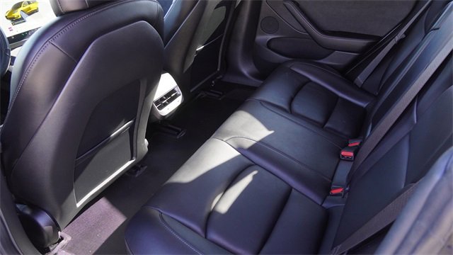 Used 2022 Tesla Model 3 Long Range image 13