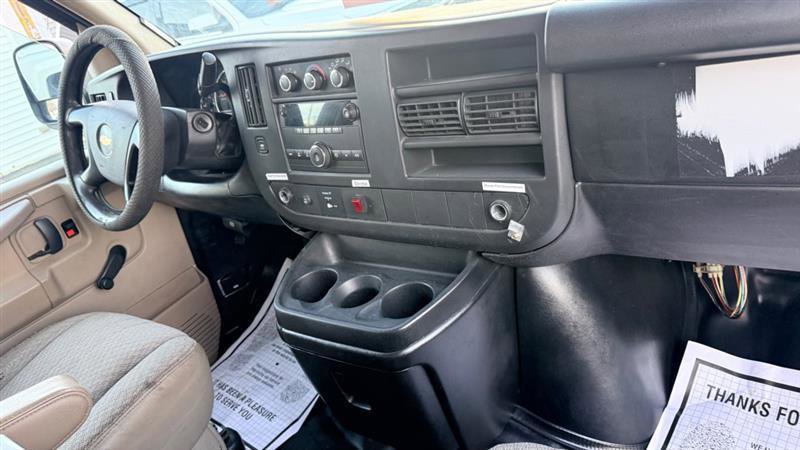 Used 2011 Chevrolet Express 2500 RWD image 38