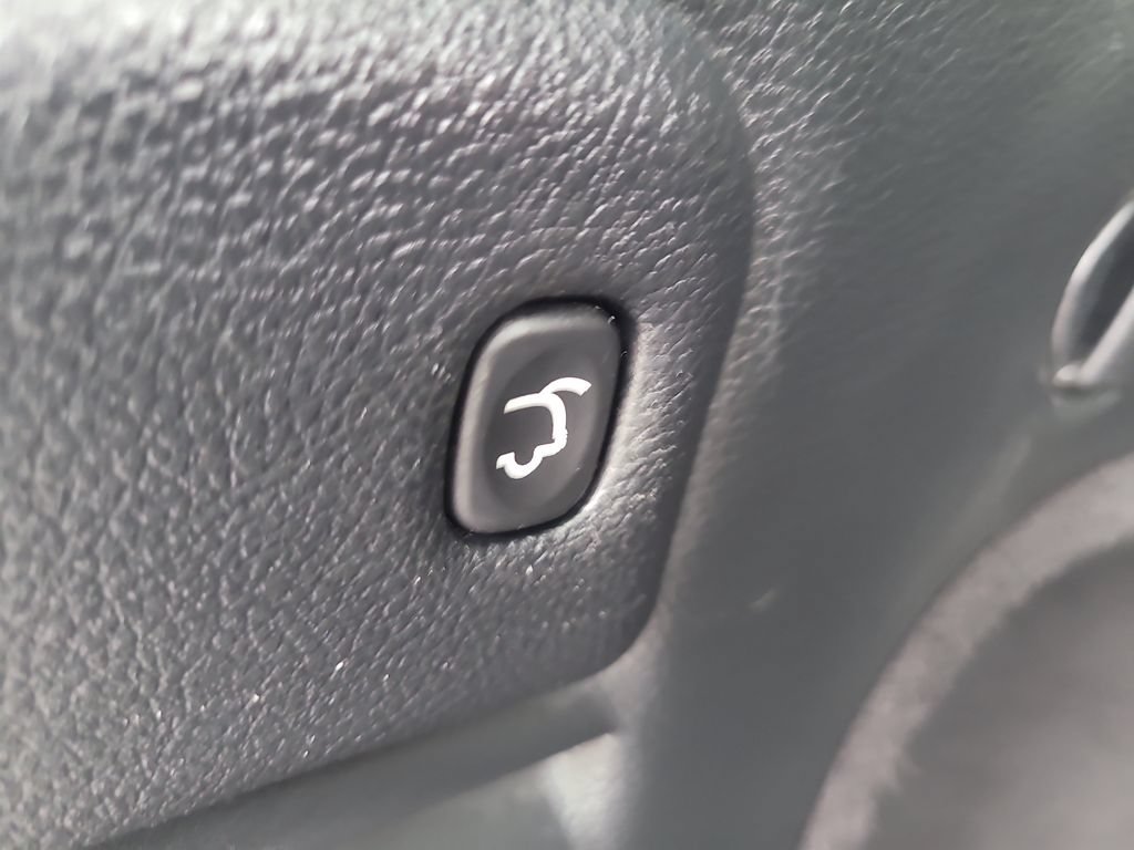 Used 2019 Jeep Grand Cherokee High Altitude AWD/4WD image 9