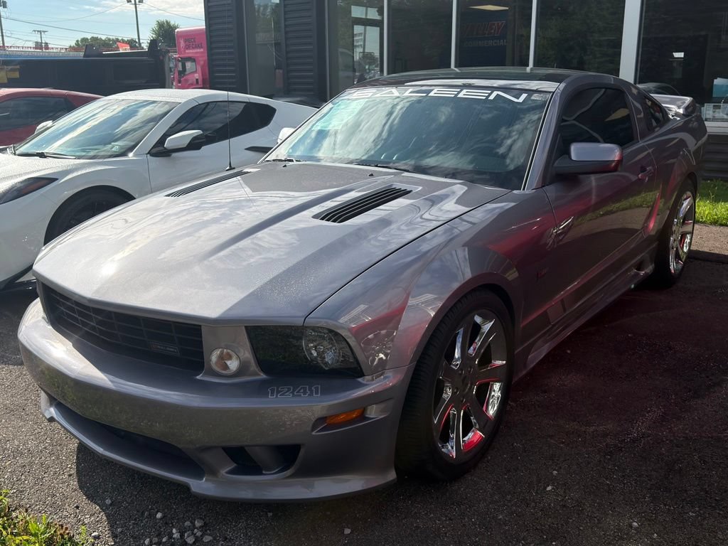 Used 2006 Ford Mustang GT RWD image 26
